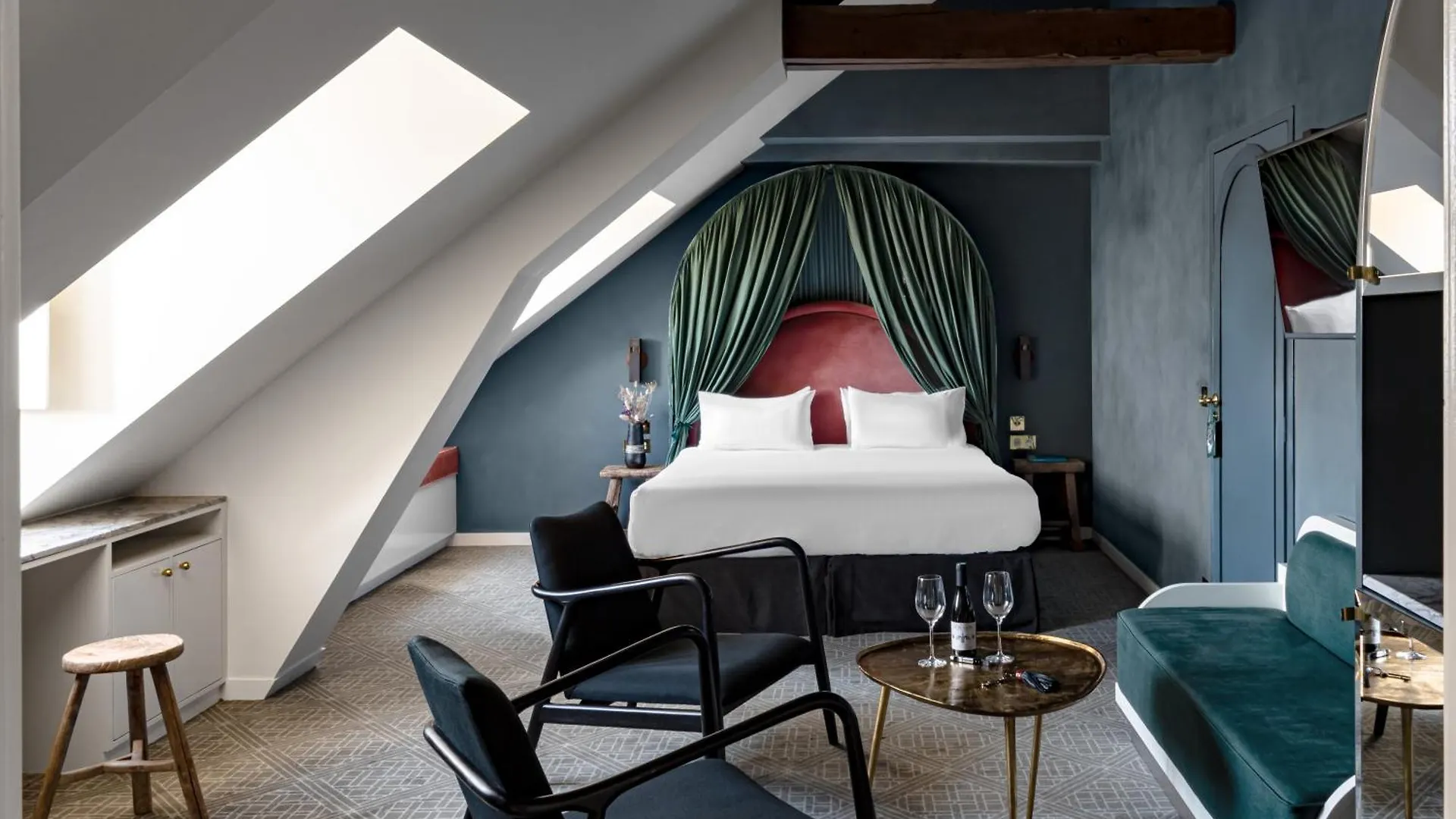Grands Boulevards Experimental 4*