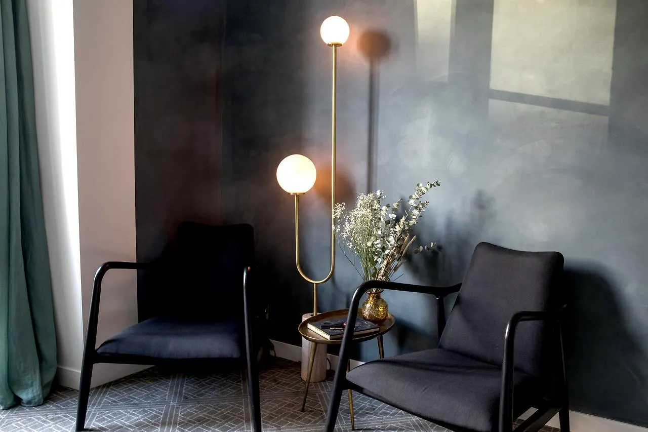 Grands Boulevards Experimental 4* Paris