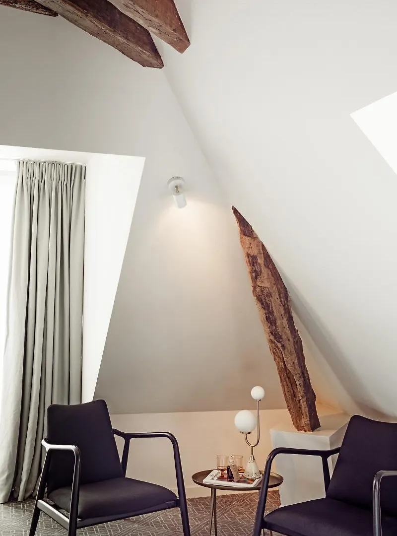 Grands Boulevards Experimental 4* Paris
